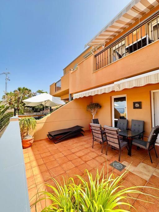 Apartamento En Costa Adeje Екстериор снимка